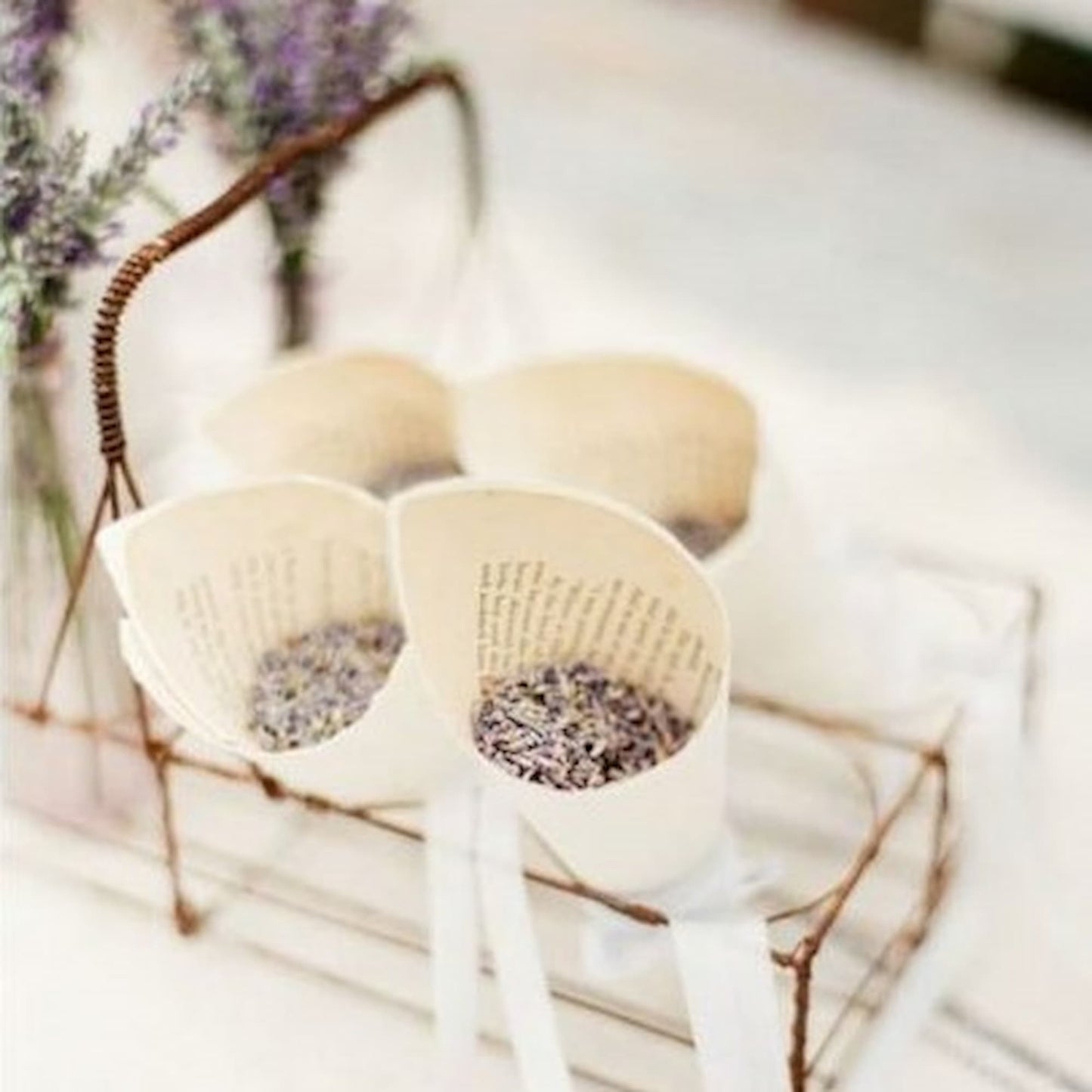Fragrant Purple Wedding Toss